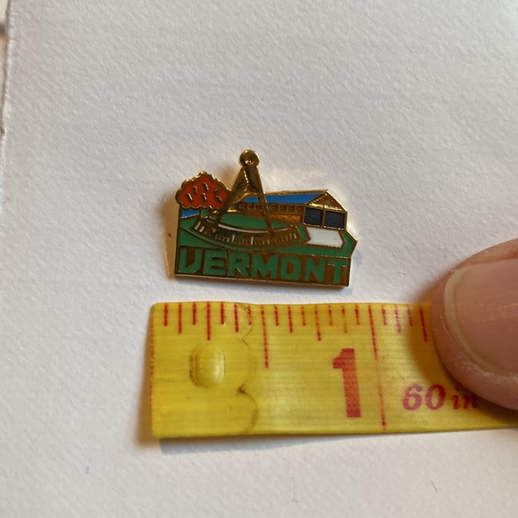 Vermont free mason tie tac pin - Picture 3 of 3